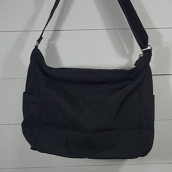 EUC Kipling Alenya Black Crossbody Bag Women's Purse - Picture 5 of 9